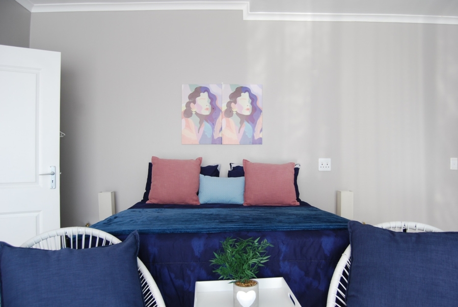 5 Bedroom Property for Sale in Country Club Western Cape